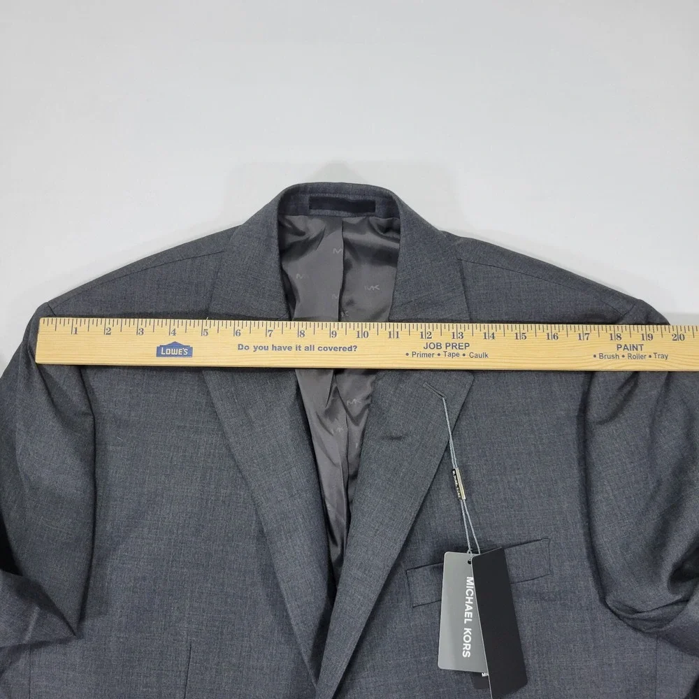 Michael Kors Mens Sport Coat Blazer Two Button Gray Sharkskin Wool Blend 43R NEW